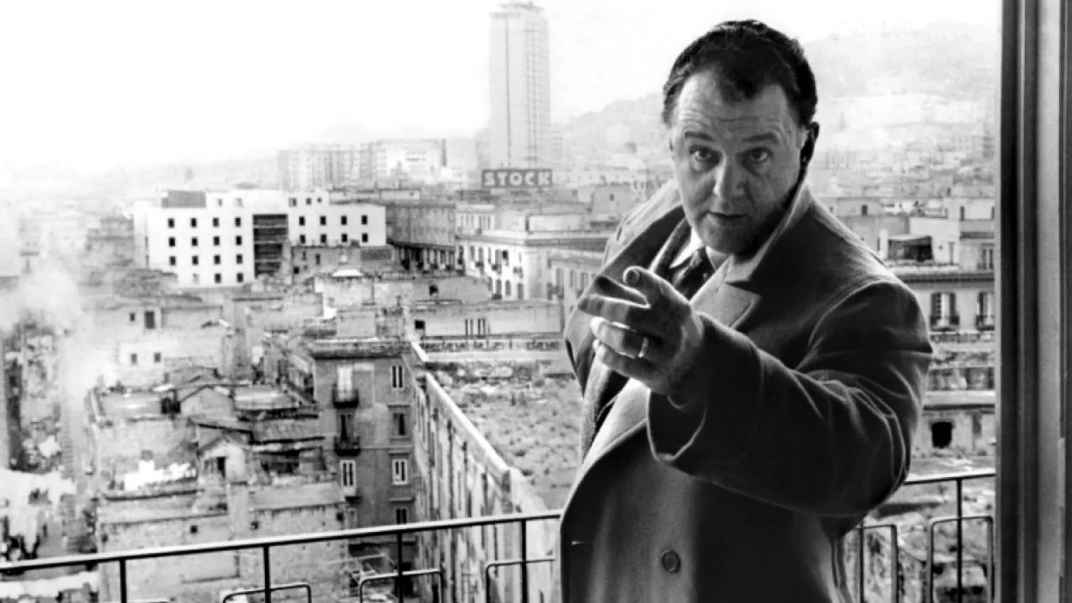 video-section-banner-image