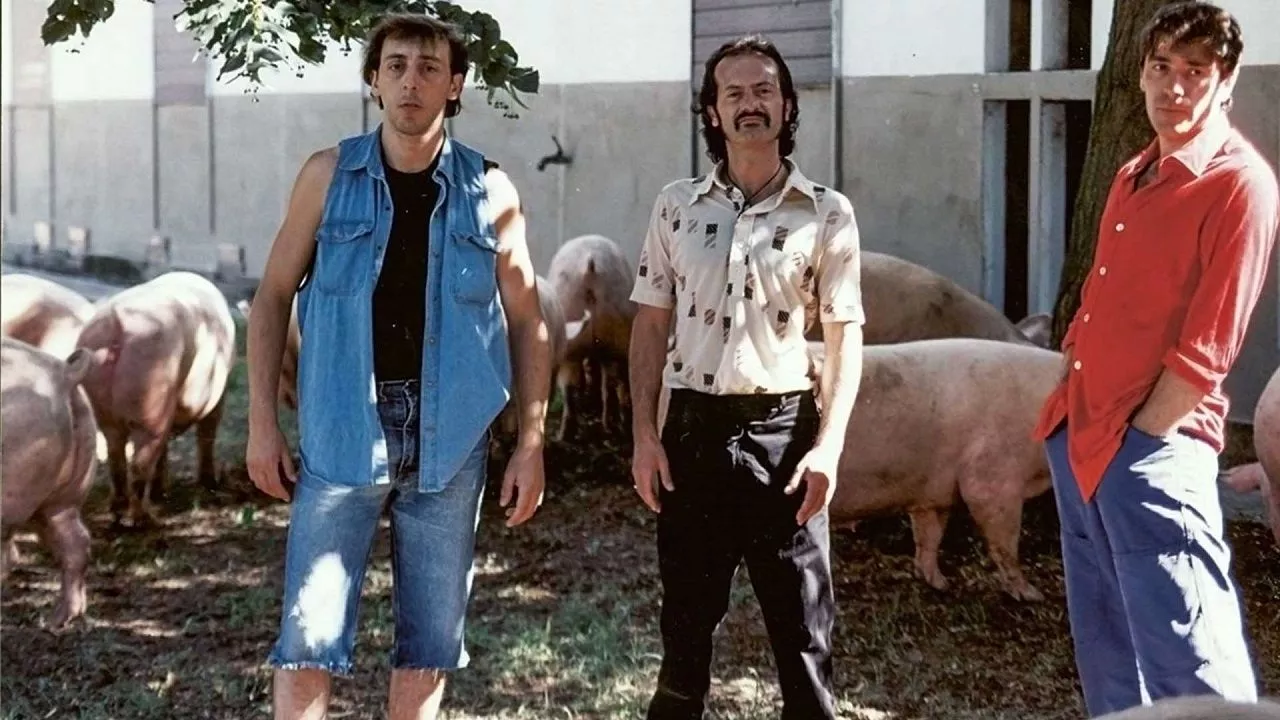 video-section-banner-image