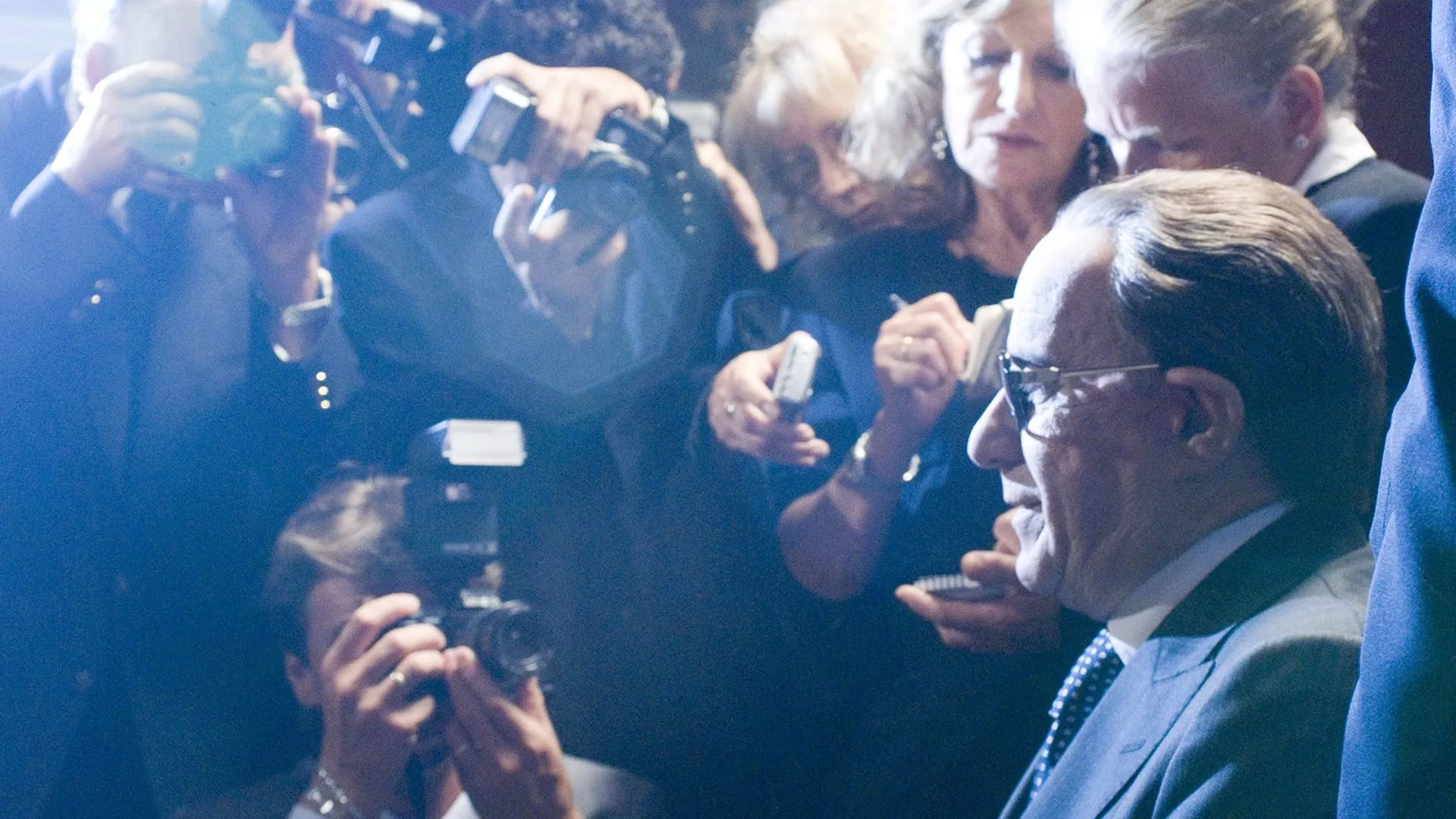 video-section-banner-image