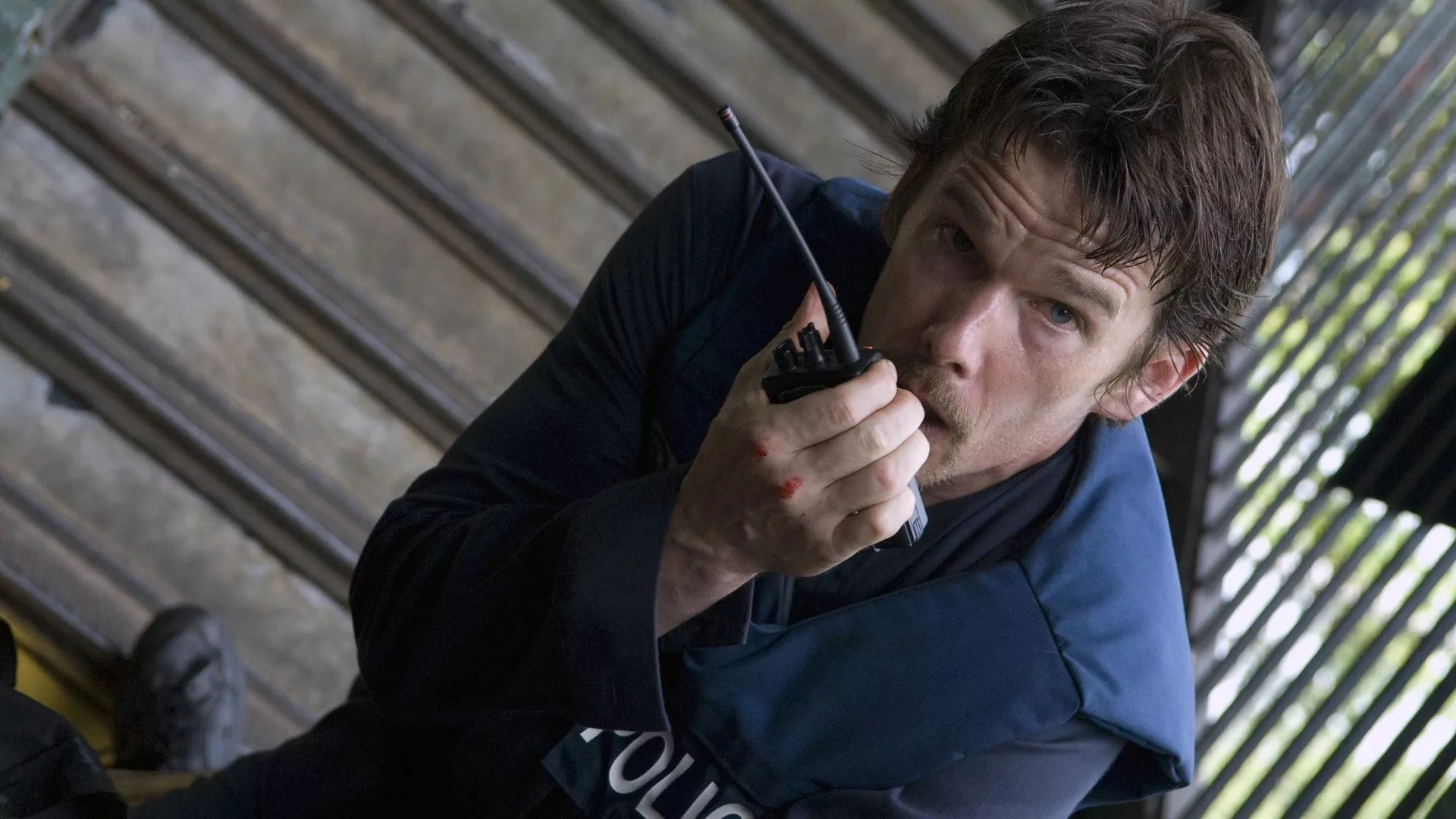 video-section-banner-image