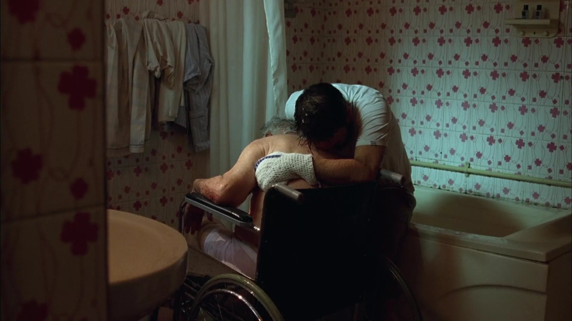 video-section-banner-image