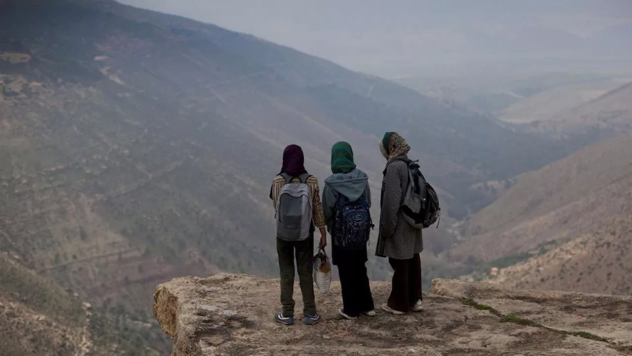 video-section-banner-image