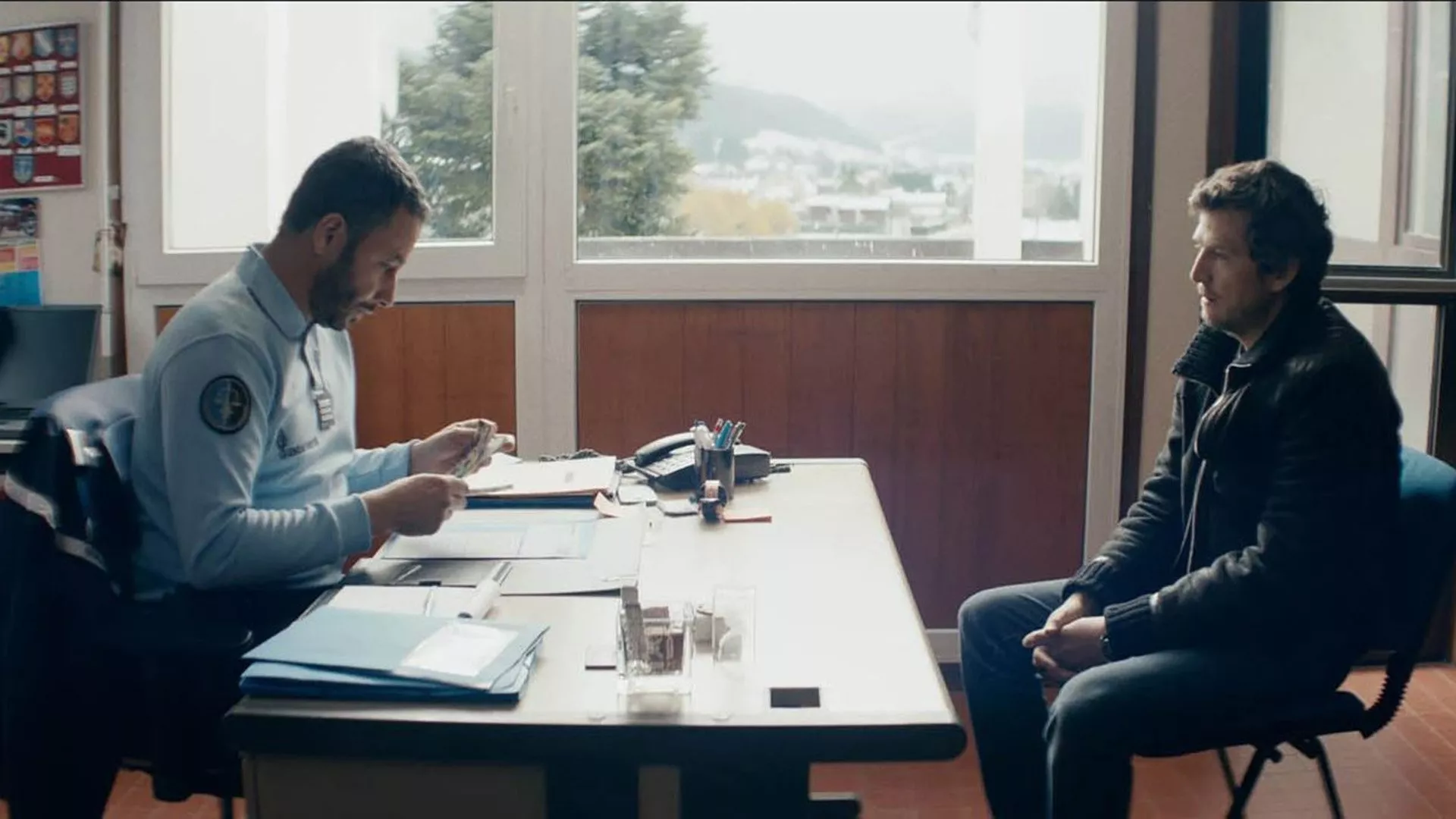 video-section-banner-image