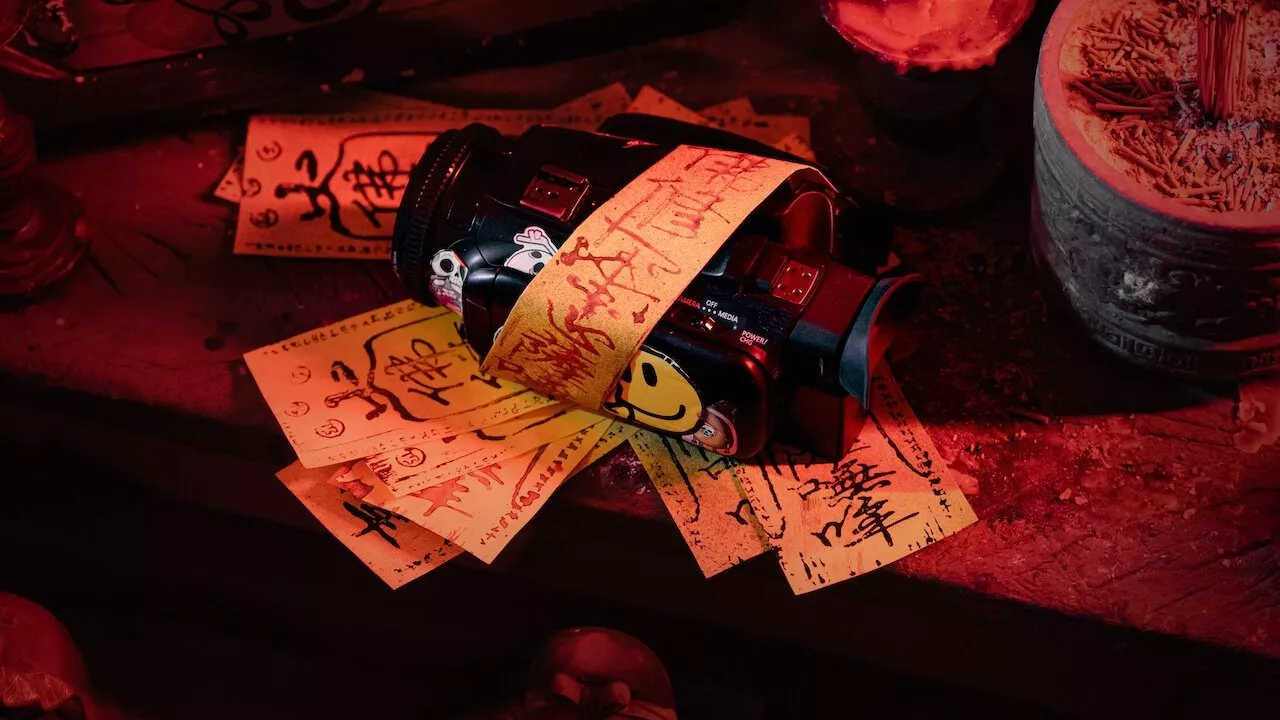 video-section-banner-image