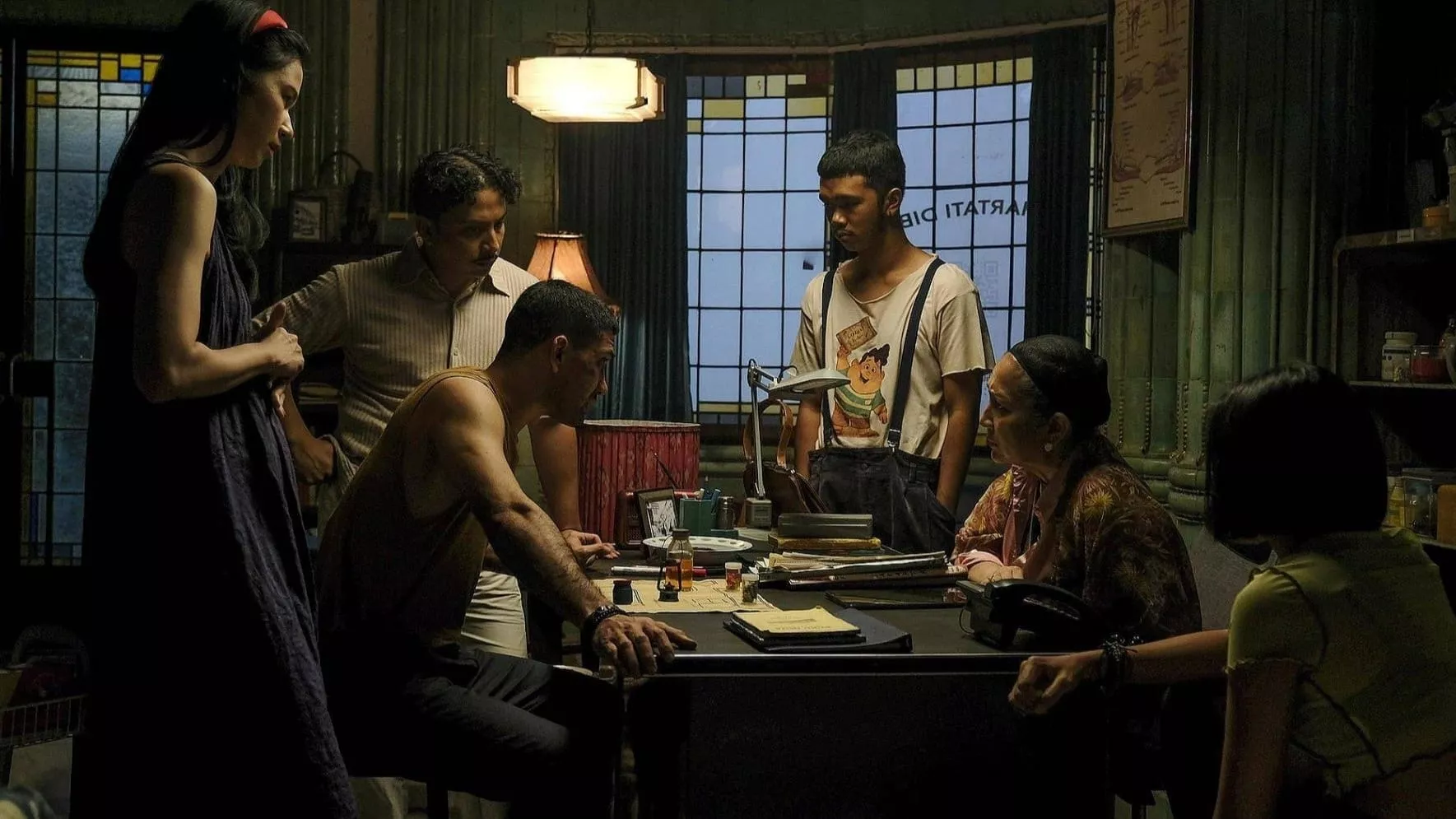 video-section-banner-image