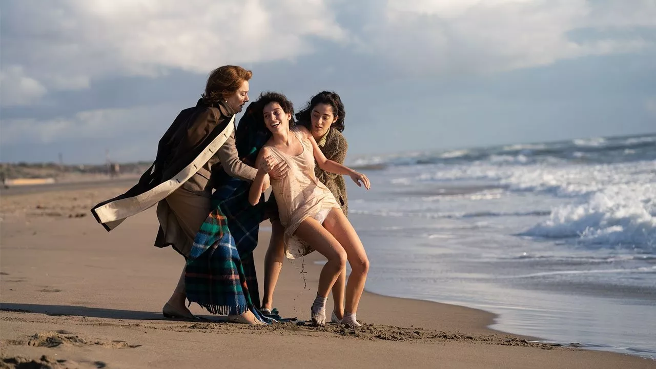 video-section-banner-image