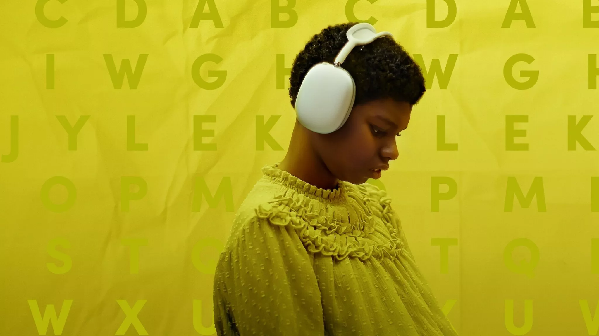 video-section-banner-image